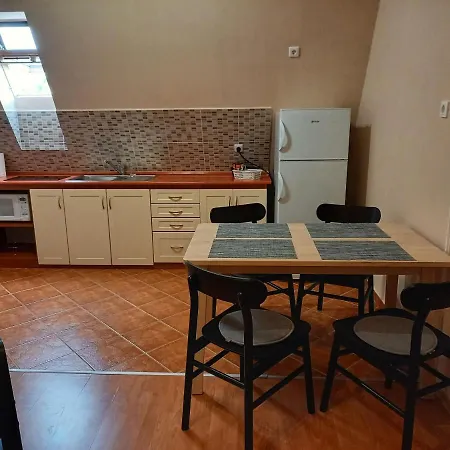 Elkap-lak Apartment Hajduszoboszlo