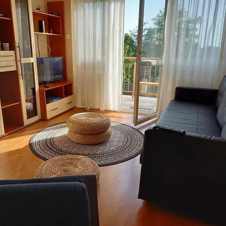 Elkap-lak Apartment